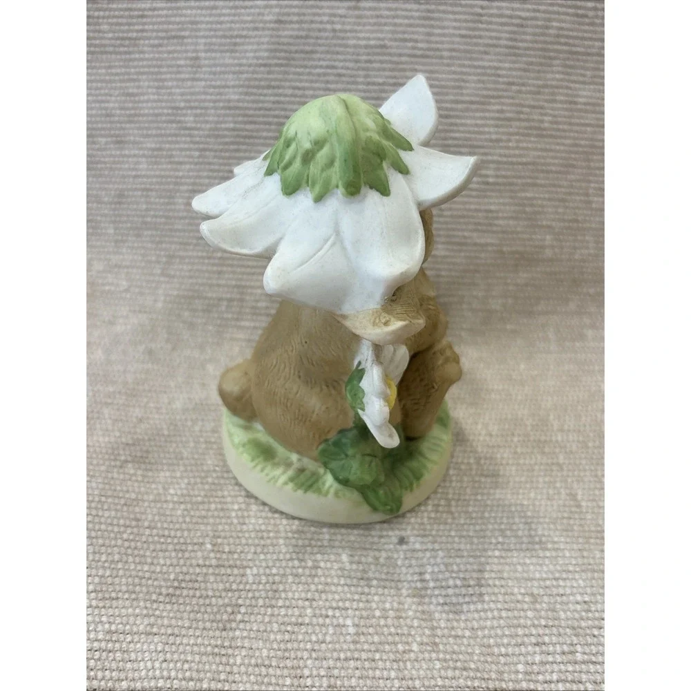 Vintage Ceramic Winking Bunny Flower Figurine Smile & the World Smiles With You